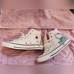 Hello Kitty Converse